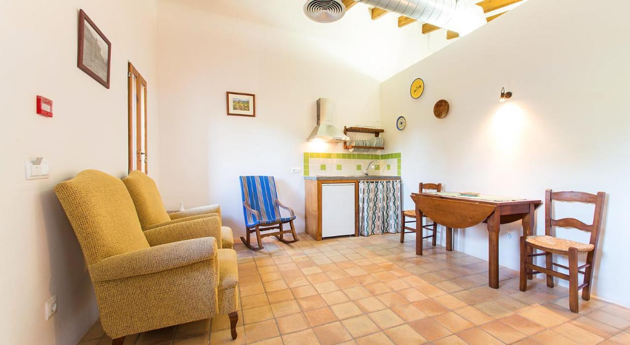 Finca Hotel Ses Cases Noves Sant Llorenc Des Cardassar Exterior foto